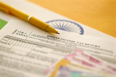 INCOME TAX RETURN